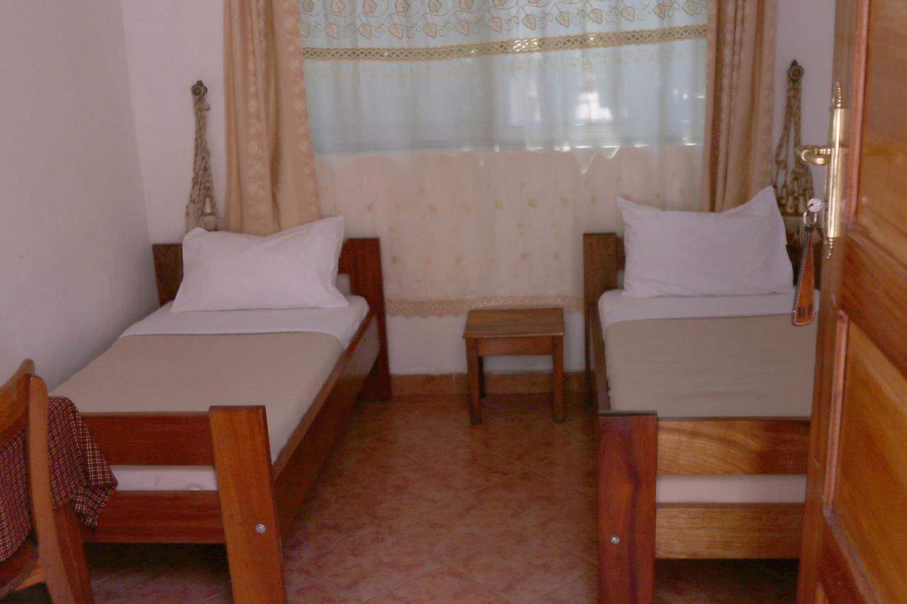 Neneu Hotel Моші Екстер'єр фото