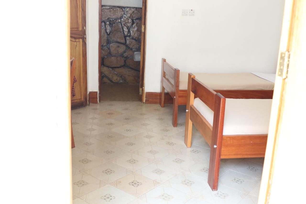 Neneu Hotel Моші Екстер'єр фото