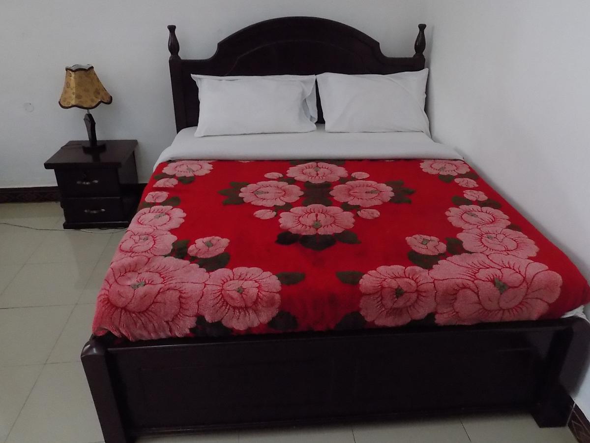 Neneu Hotel Моші Екстер'єр фото