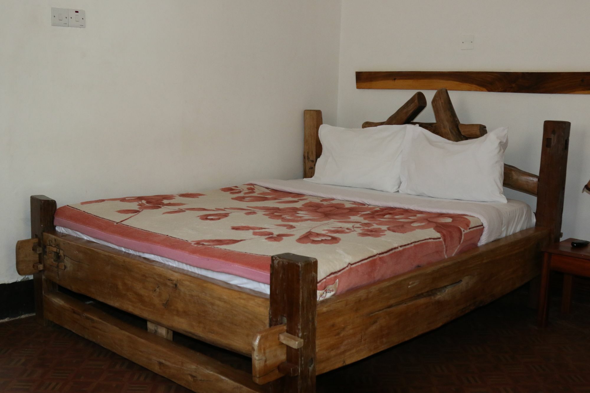 Neneu Hotel Моші Екстер'єр фото