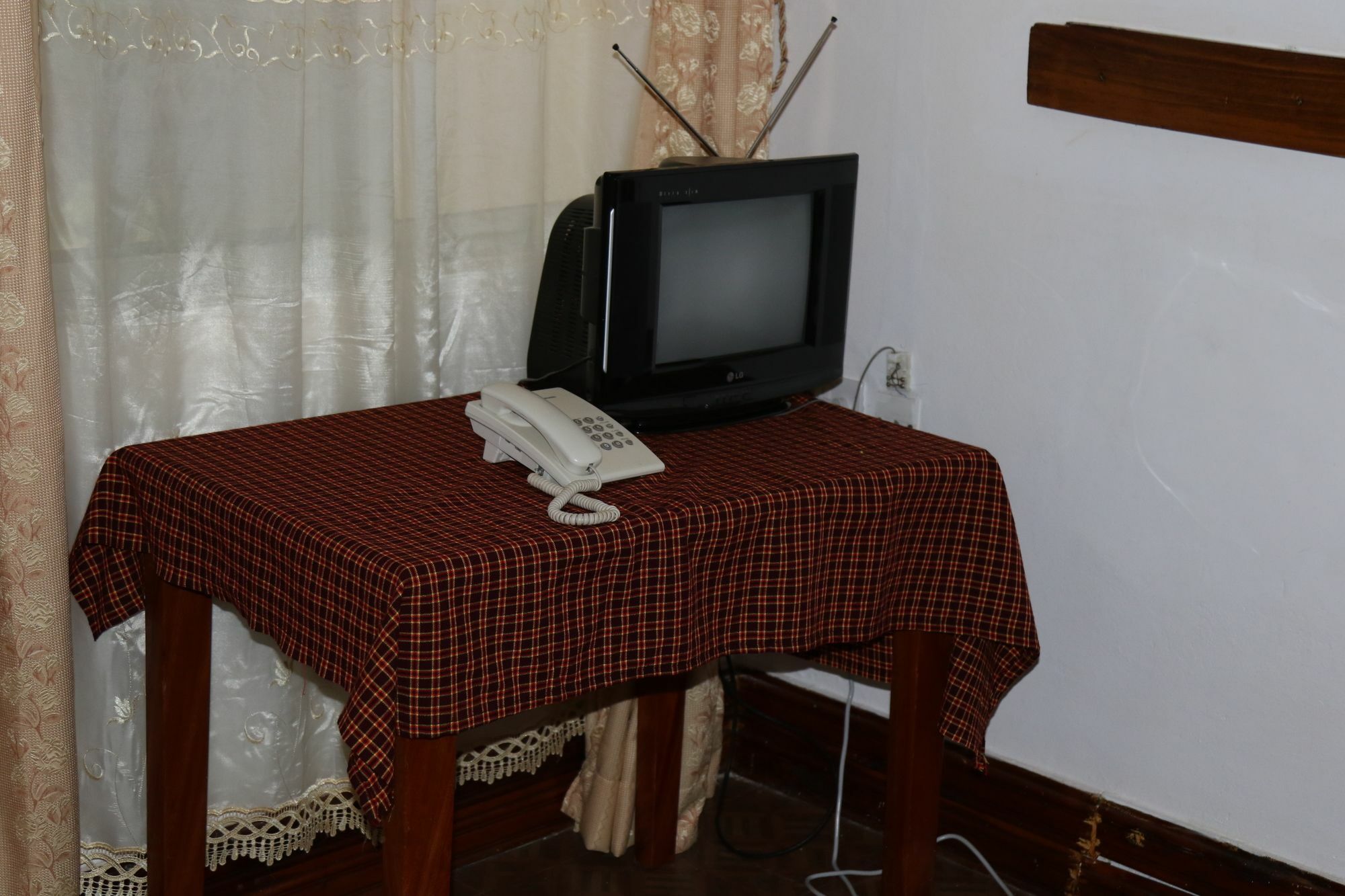 Neneu Hotel Моші Екстер'єр фото